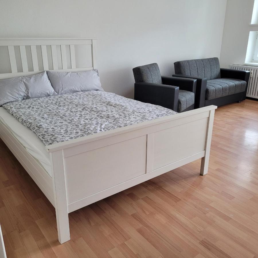 Ludwigsturm Appartement In Straubing Ngoại thất bức ảnh