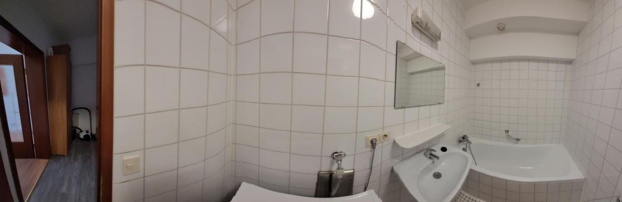 Ludwigsturm Appartement In Straubing Ngoại thất bức ảnh